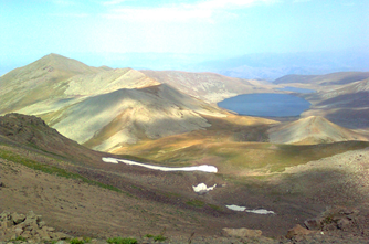 Ishkhanasar Mountain