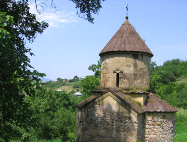 Tsrviz or Moro-Dzoro chapel