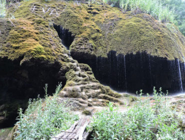 Zontikner caves
