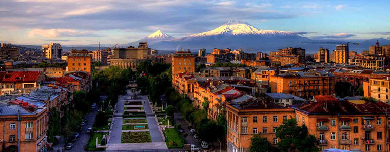 Die Top 10. der berühmtesten historischen Denkmälern Armeniens.