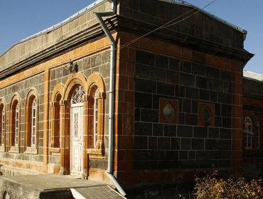 Hovhannes Shiraz House Museum