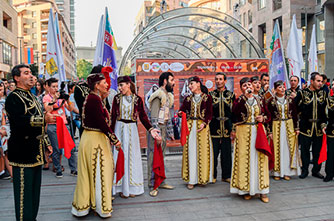 Фестиваль национальных костюмов