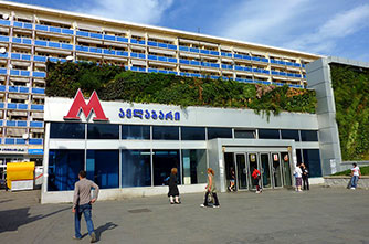 Avlabari metro station