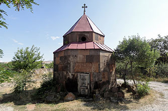 Церковь Св. Карапета, Арзни